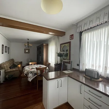Habitacion Aeropuerto Séjour chez l'habitant Loiu