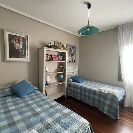 Habitación en casa particular Habitacion Aeropuerto Loiu